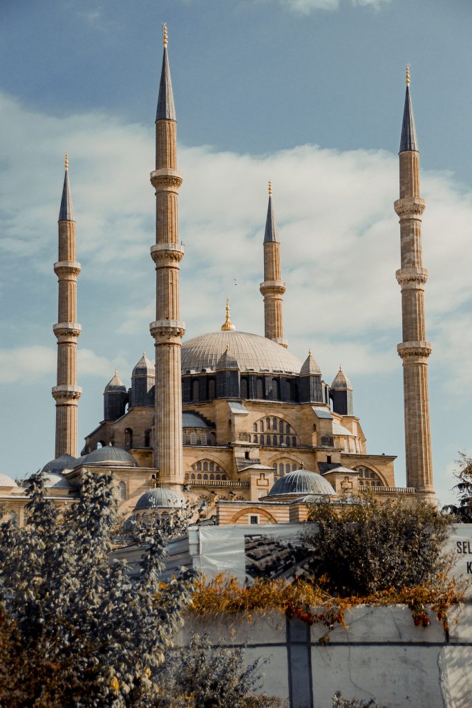 5 Beautiful Hadith on the Virtues of the Masjid